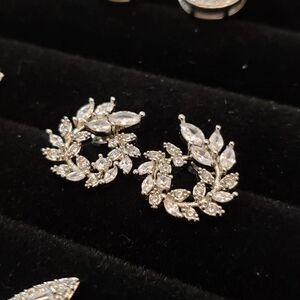Circle of Diamond earrings